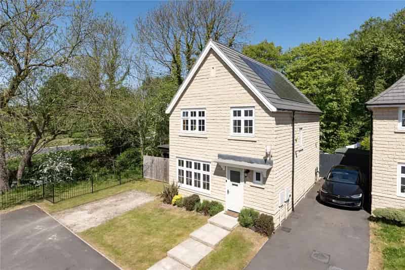 3 Bed Detached House Horsforth Vale Development