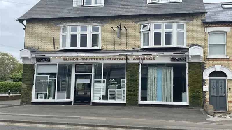 Commercial property For Rent , Cambridge, England