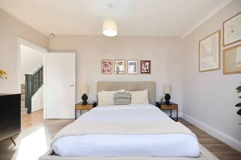 Four Bedroom Semi Detached House Neasden Dollis Hill