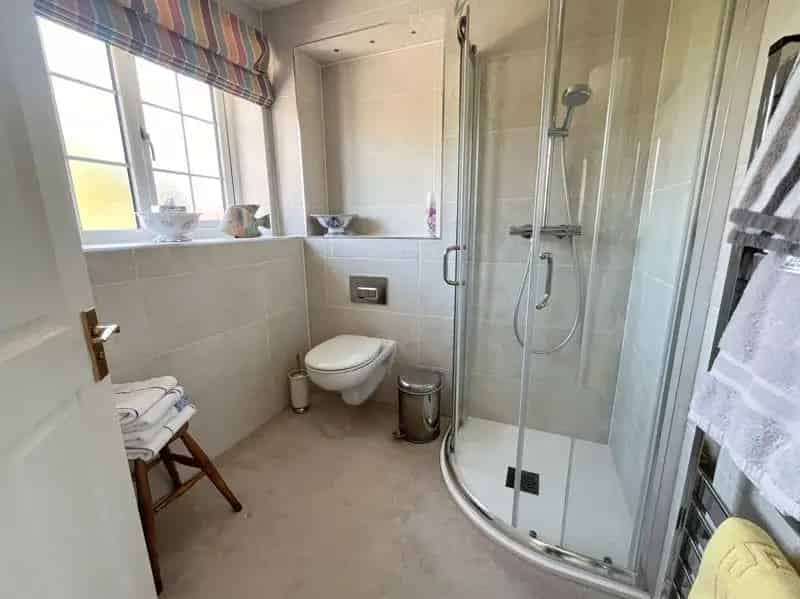 3 Bed Semi-Detached House for Sale