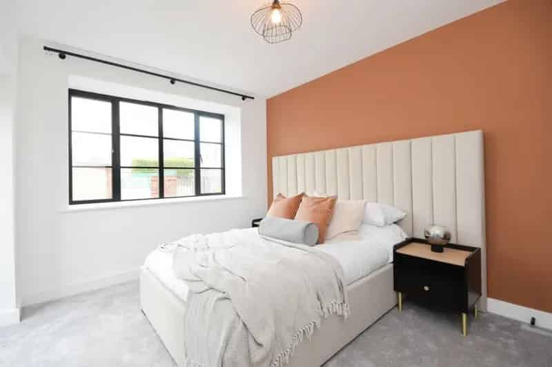 Halstead Apartments: 1 & 2 Bedroom Restored Building