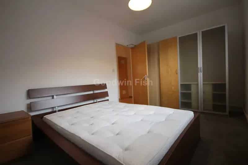 2 Bedroom Apartment Manchester City Centre - Wharf Close