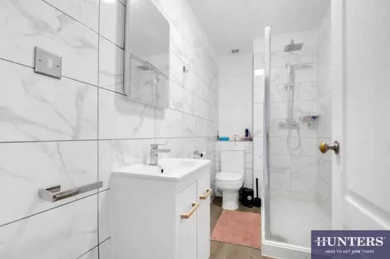 1 bed flat for sale