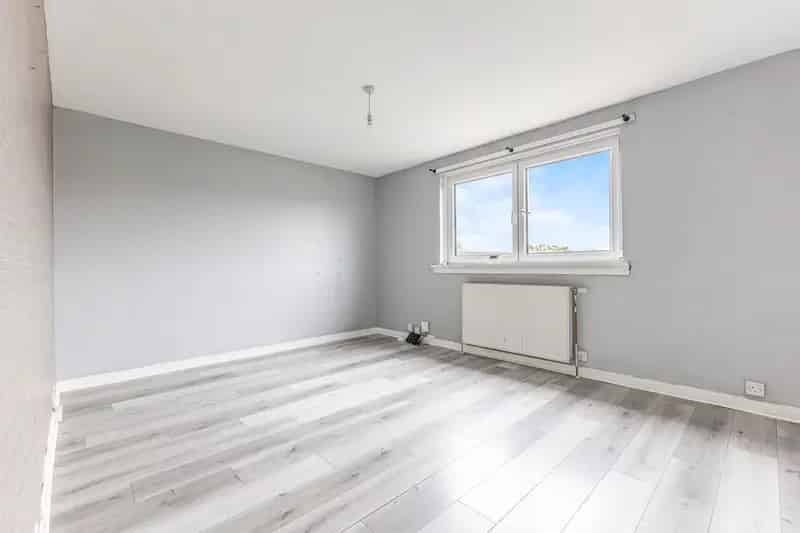 3 Bedroom Main Door Villa with Driveway Parking