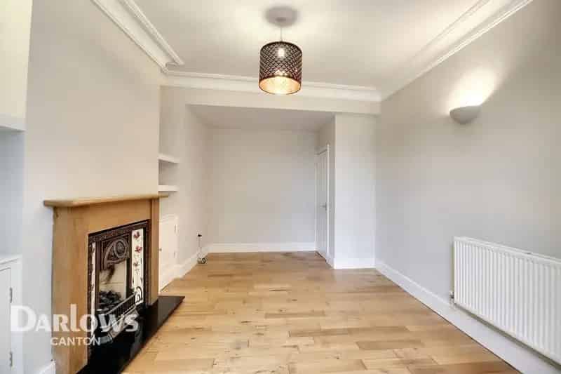 3 Bedroom Apartment for Sale