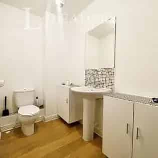 4 rooms room of 95 m² in Manchester