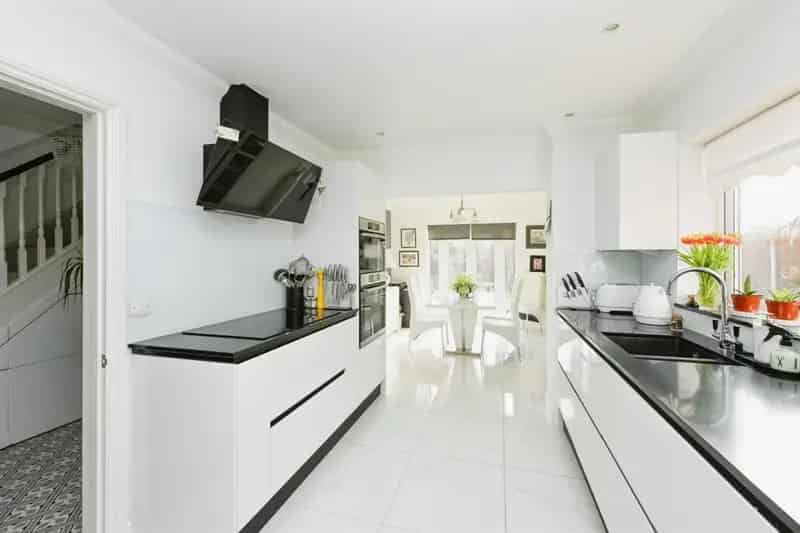 Detached Family Home West Lynn Four Bedrooms Double Garage