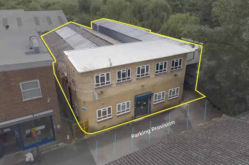 Industrial Warehouse Unit Uxbridge