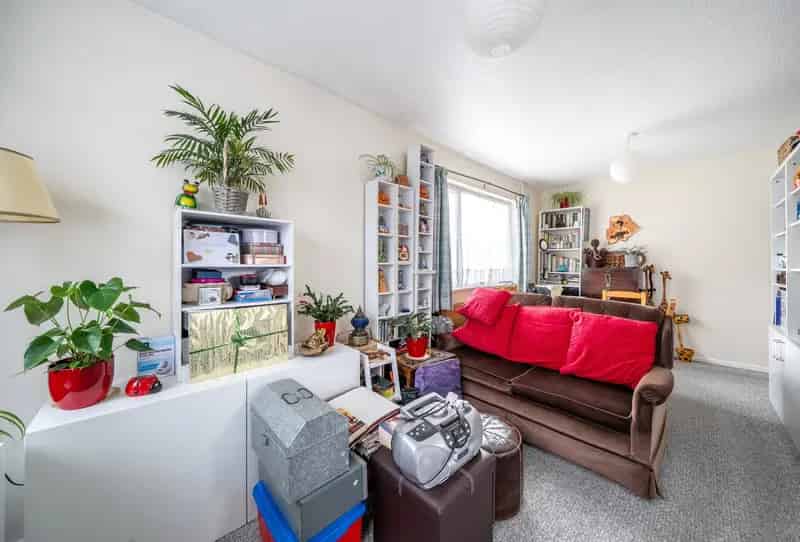 1 bedroom bungalow for sale