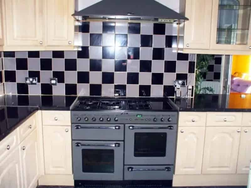1 Bedroom House of Multiple Occupation HMO To Rent