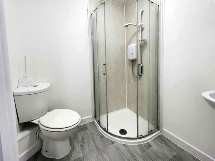 Swansea City Center Studio Apartment - Bills Inclusive