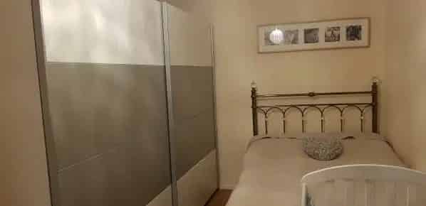 2-Bedroom Family Flat with 2 Gardens and Driveway