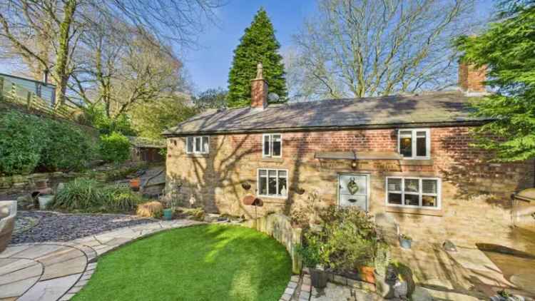 3 Bedroom Detached House for Sale Firwood Fold Bolton