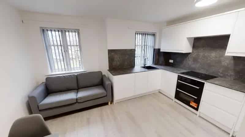 6 Bedroom Flat City Centre All Bills Included