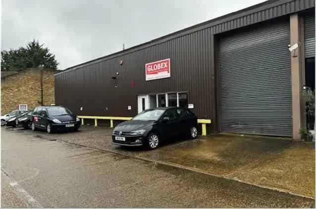 Commercial Warehouse and Business Space Town Centre