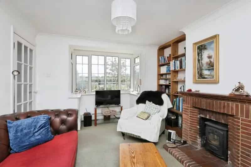 Charming Country Cottage with Stunning Views and Extensive Outbuildings