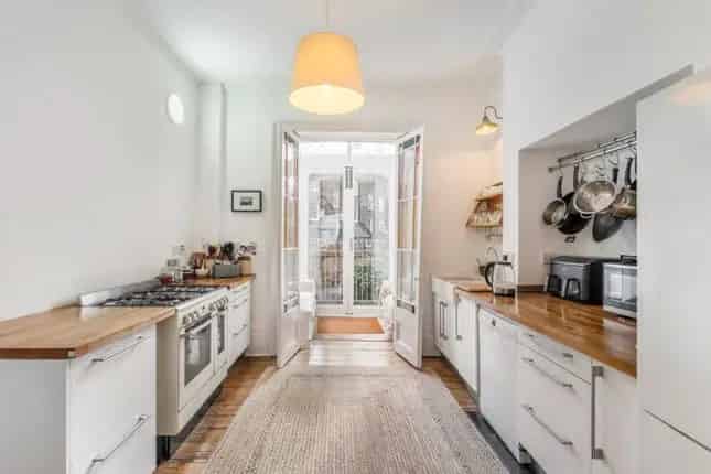Terraced House for Sale Huntingdon Street Barnsbury N1