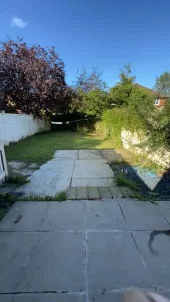 2 Bedroom House Near Amenities