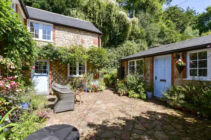 3 Bedroom Detached Character Cottage Calbourne Isle of Wight