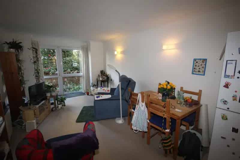 1 Bedroom Flat for Sale