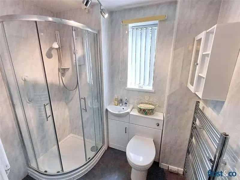 2 Bed Retirement Flat for Sale