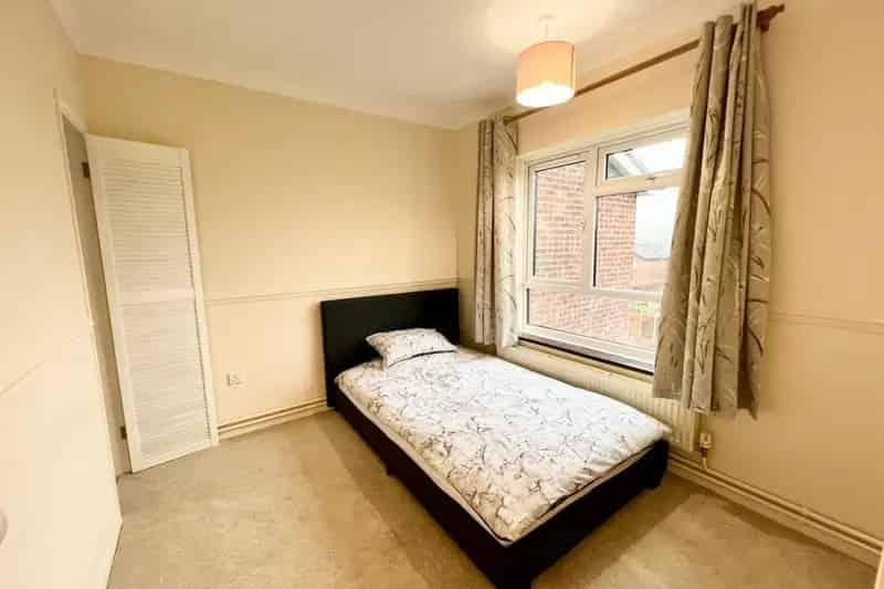 2 Bed House Zero Deposit Available