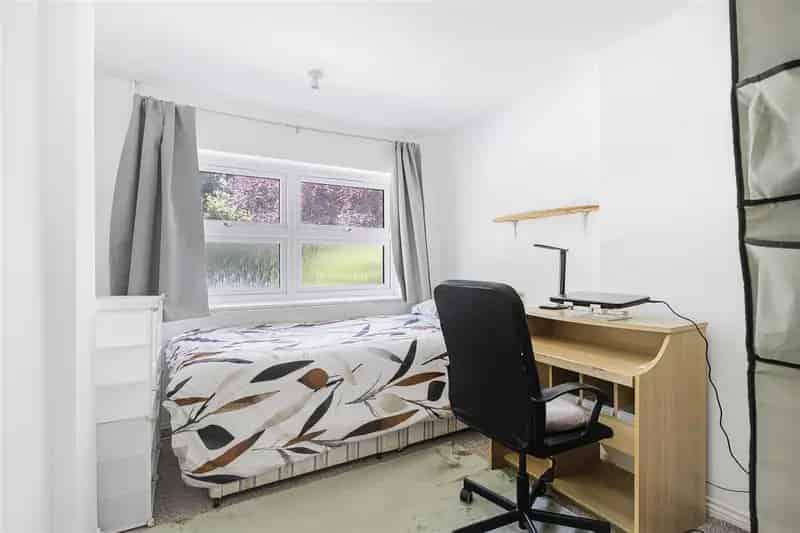 6 Bedroom Detached House to Rent