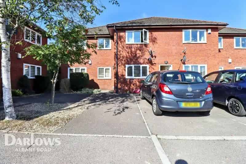 2 Bedroom Apartment for Sale