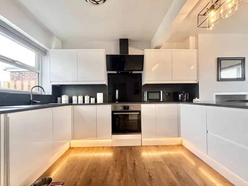 3 Bedroom House For Sale in Oakdale, Barnsley