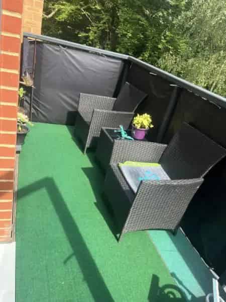 2nd Floor Flat near Coulsdon Town Centre and Train Station