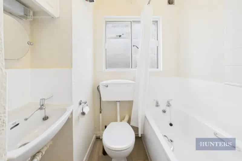 1 Bed Flat for Sale Near Westquay Shopping Centre
