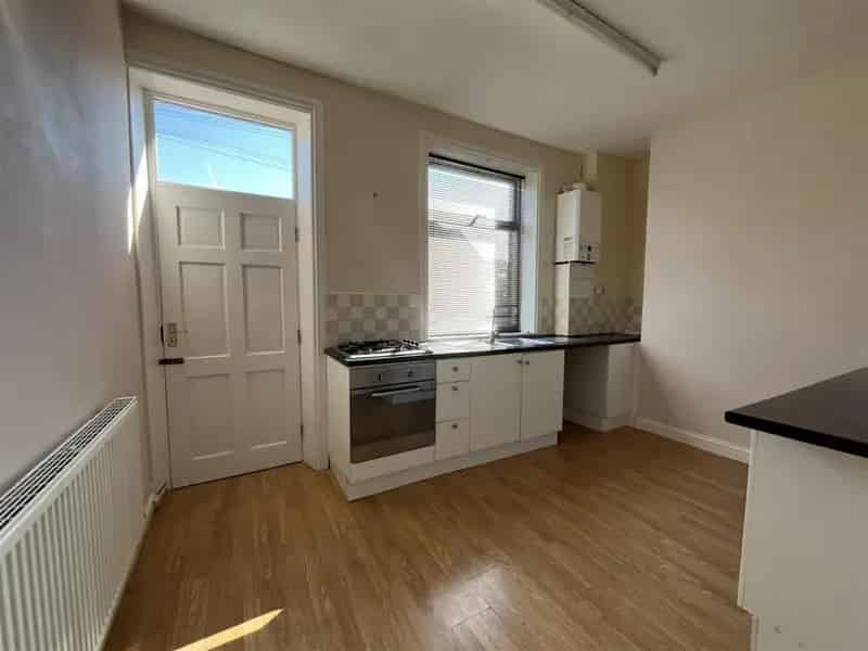 3 Bedroom Terrace House for Sale No Onward Chain