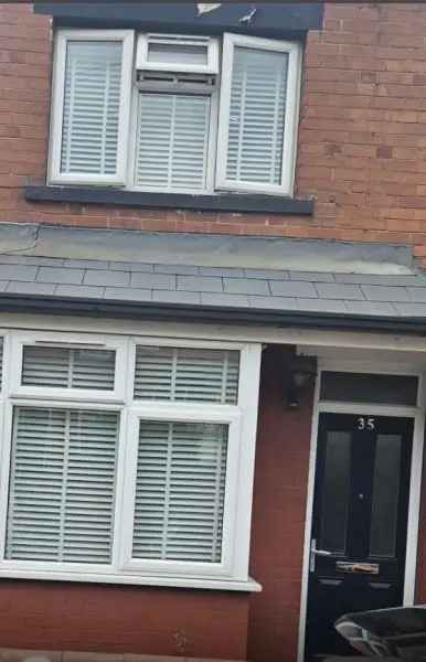 House For Rent in Leeds, England