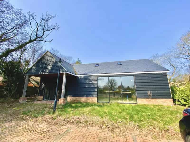 Barn Style Property To Let Shell Condition