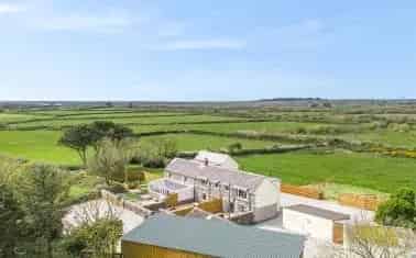 Coastal Holiday Cottage Complex with Development Potential