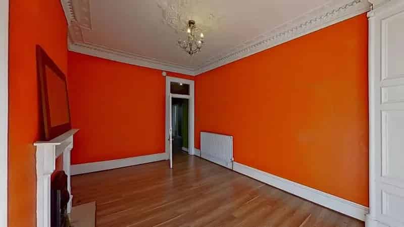 3 Bedroom Flat to Rent Hillside