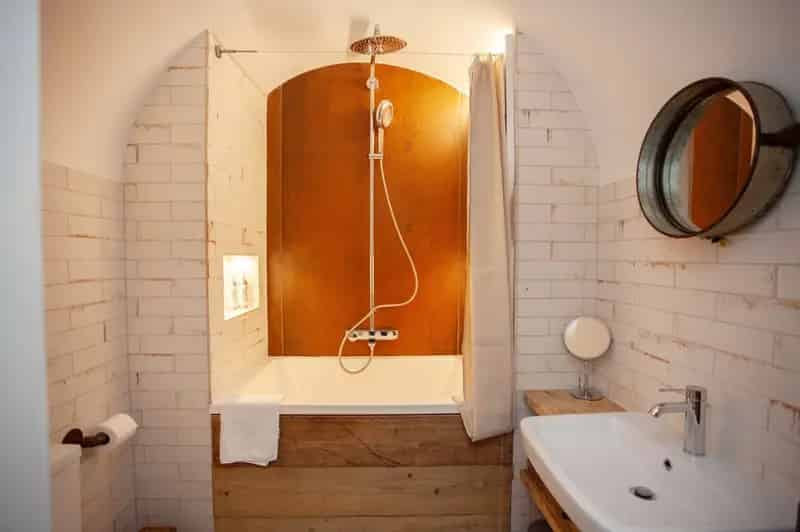 3 Bedroom Clifton Village Flat for Sale