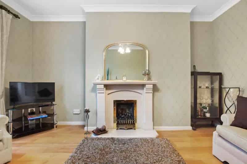 2 Bed Flat for Sale Near Angel and Old Street