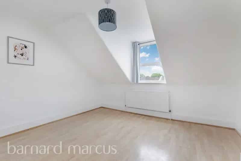 Two Double Bedroom House Near Norwood Junction Station