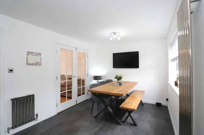 4 Bedroom Family Home Near Kellands Primary and Inverurie Academy