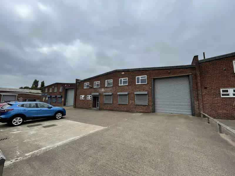Warehouse Trade Counter Unit Near J3 M6