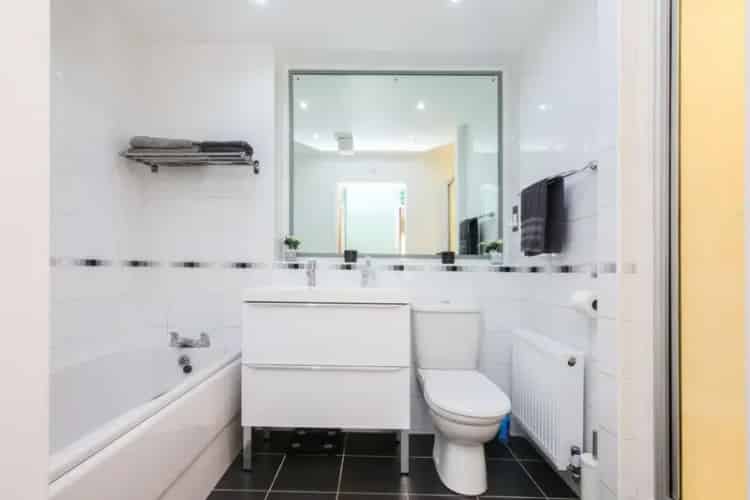 2 Bed Flat for Sale Hull Road York