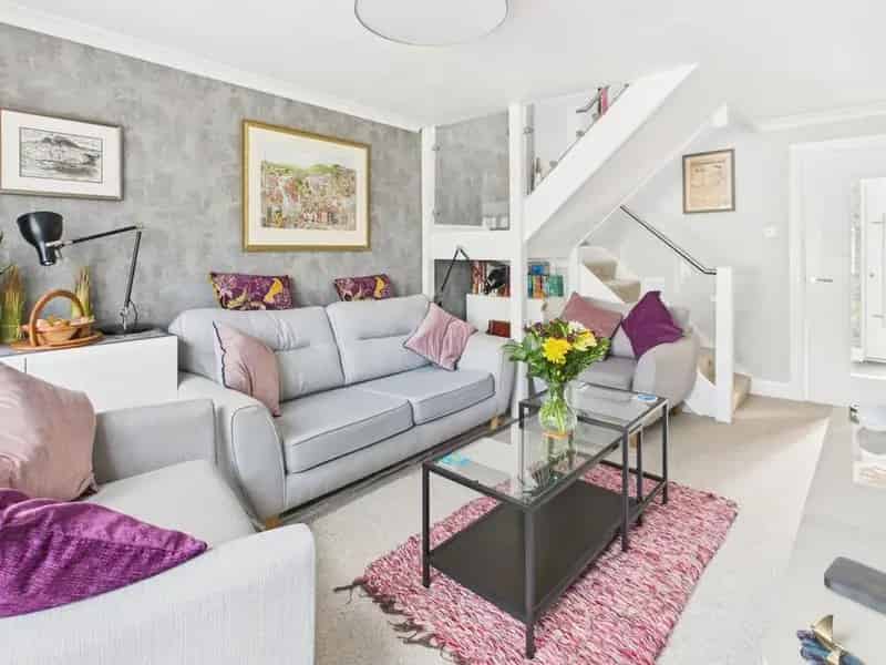 3 Bedroom Semi Detached House Easton in Gordano Bristol