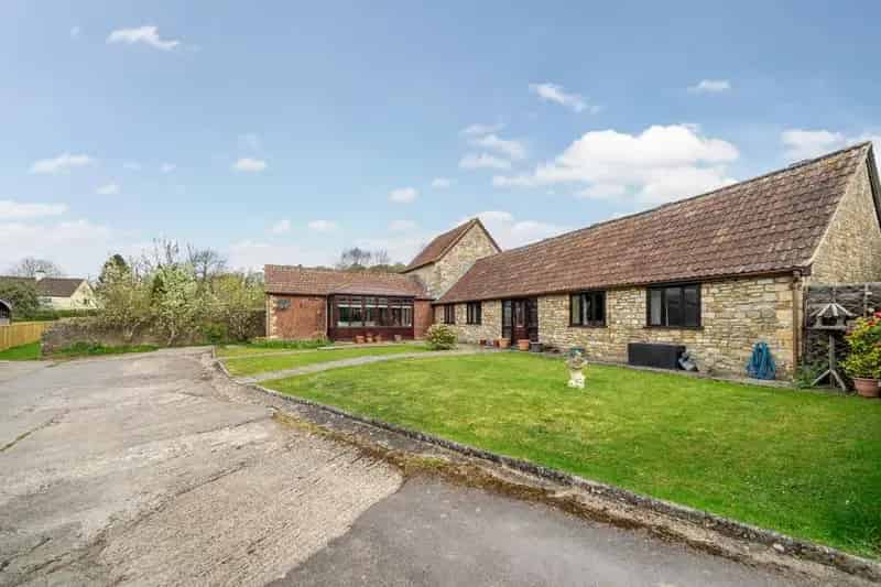 4 Bedroom Barn Conversion Wotton-under-Edge