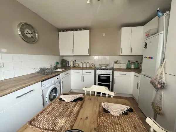 House For Rent in Ashford, England