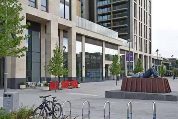 Retail Units Woking Wolsey Place Henry Plaza Shops Restaurants