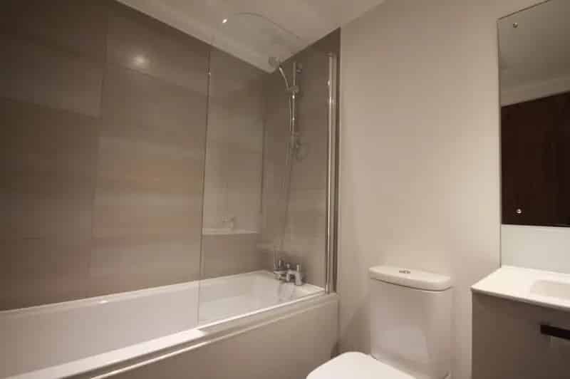 1 Bedroom Apartment Near Bullring Birmingham
