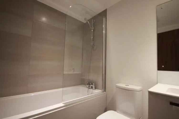 1 Bedroom Apartment Near Bullring Birmingham