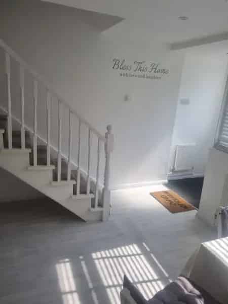 3 Bedroom House Near Galleria Shopping Centre