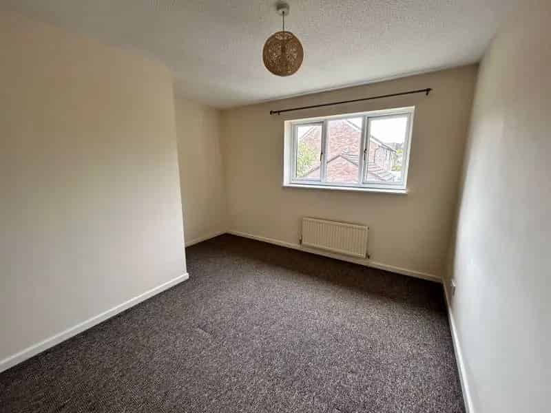 2 Bed Mid Terrace House for Sale